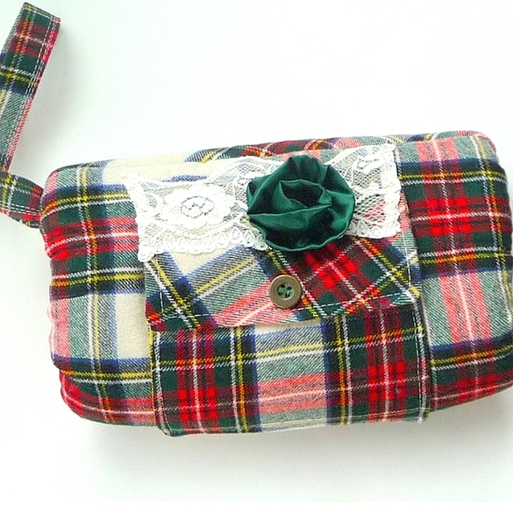Handwarmer Bridal Scotland Tartan Red Kilt Wool Plaid Fabric Wristlet Outlander - Picture 2 of 5